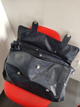 Bolso de piel diseño del joyero Víctor Caparrós