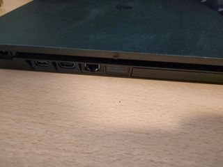 Ps4 slim 1TB + GameDrive 2TB + mando