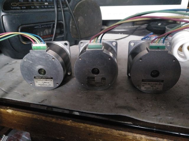 Motores PAP 23LM C355 P13V MINEBEA