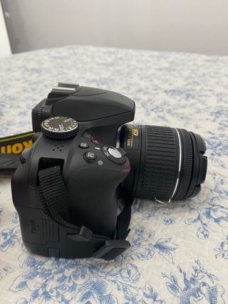 Se vende cámara nikon D3300