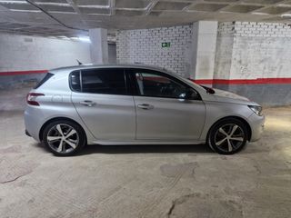 Peugeot 308 2015