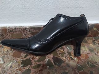 zapatos hispanitas negro sin estrenar