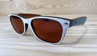 Ray-Ban New Wayfarer White Frame Red Mirrored Lens