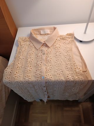 Blusa Zara . Muy ponible