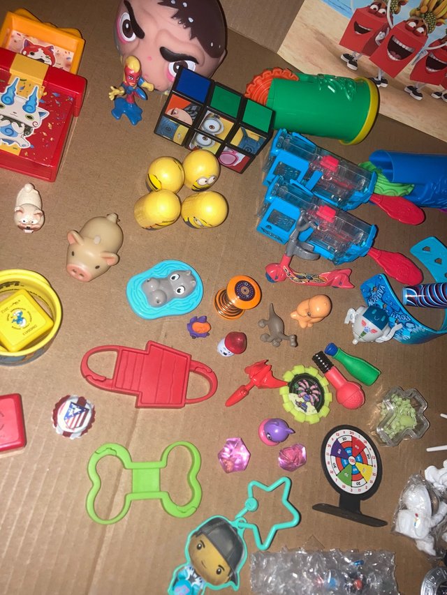 Lote juguetes y juegos