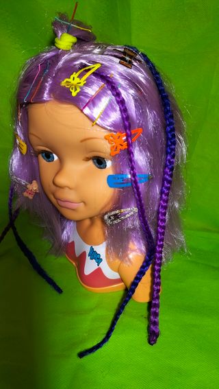 cabeza muñeca Nancy peinados