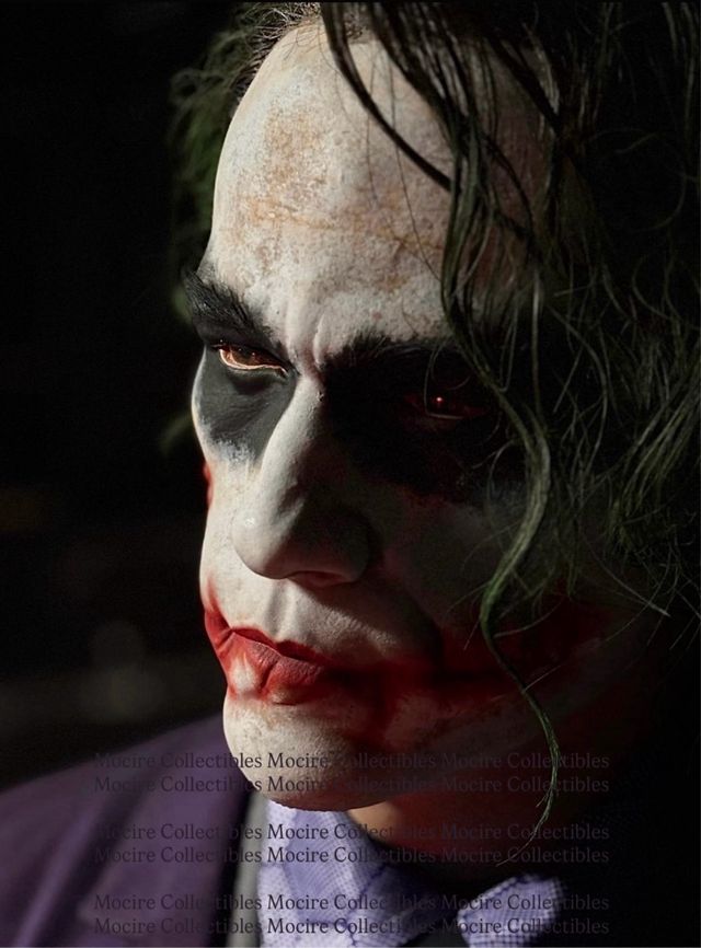 - Busto Joker 1/1 escala real.