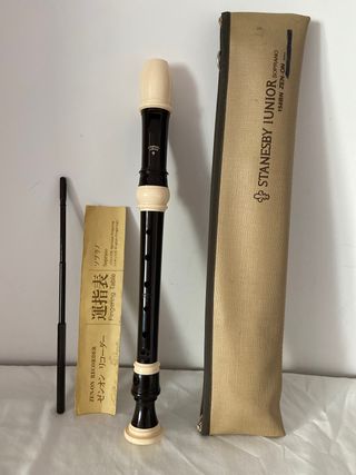 Flauta stanesby junior soprano.