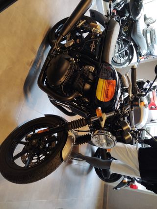 Royal Enfield Interceptor 650cc