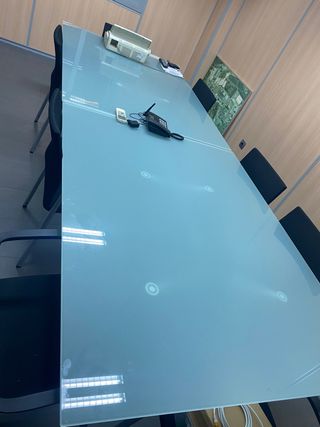 Mesa ARTITEK Cristal traslúcido