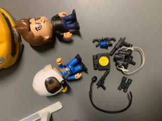 Helicóptero y coche pin y pon