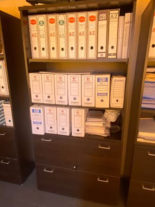 Mueble y archivador de oficina