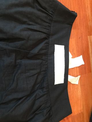 Traje de falda. Conjunto de mujer