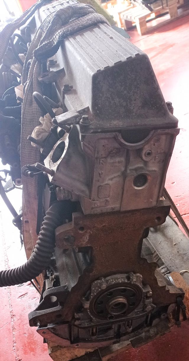 MOTOR BMW TIPO 256T1