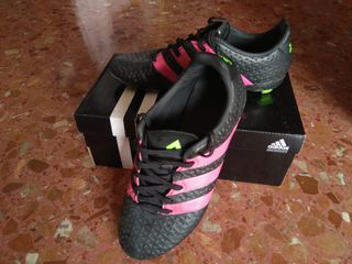 Botas futbol t. 36