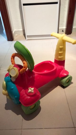 corre pasillos niño