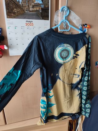 camiseta manga larga Desigual
