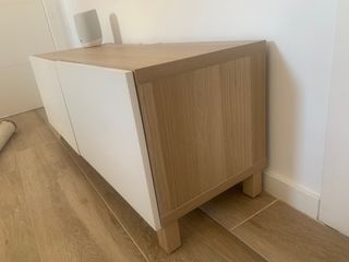Mueble TV Ikea Modelo "Besta"