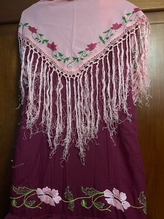 Traje de gitana liso con bordado