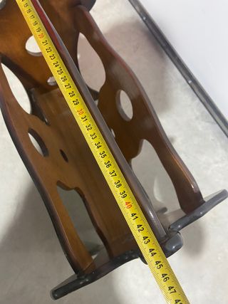 Revistero de madera