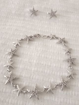 Conjunto de pulsera y pendientes de plata