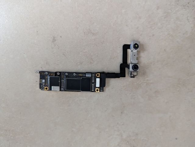 placa base iphone 11