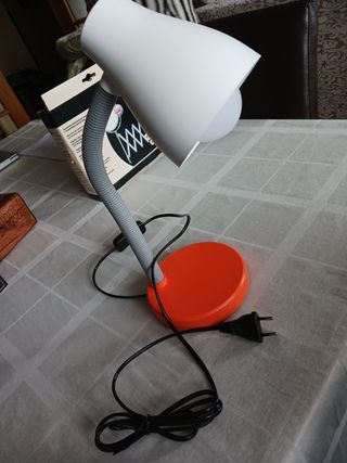 Espejo de baño de aumento y flexo de niños