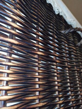 Cesto mimbre nogal envejecido