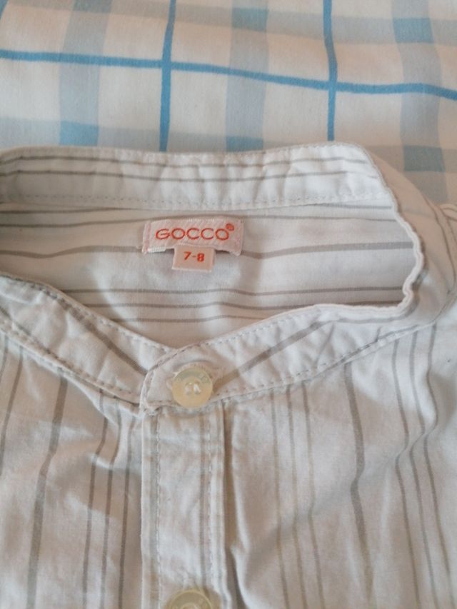 2 camisas de GOCCO. Talla 7-8