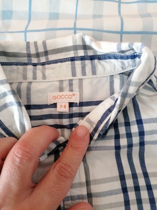 2 camisas de GOCCO. Talla 7-8