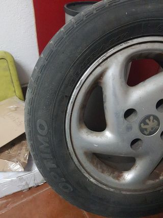 llanta Peugeot 14"