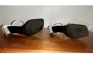 Tacones abiertos GF ferre pitón 38