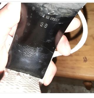 Tacones abiertos GF ferre pitón 38