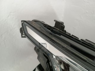 Faro derecho Golf VII