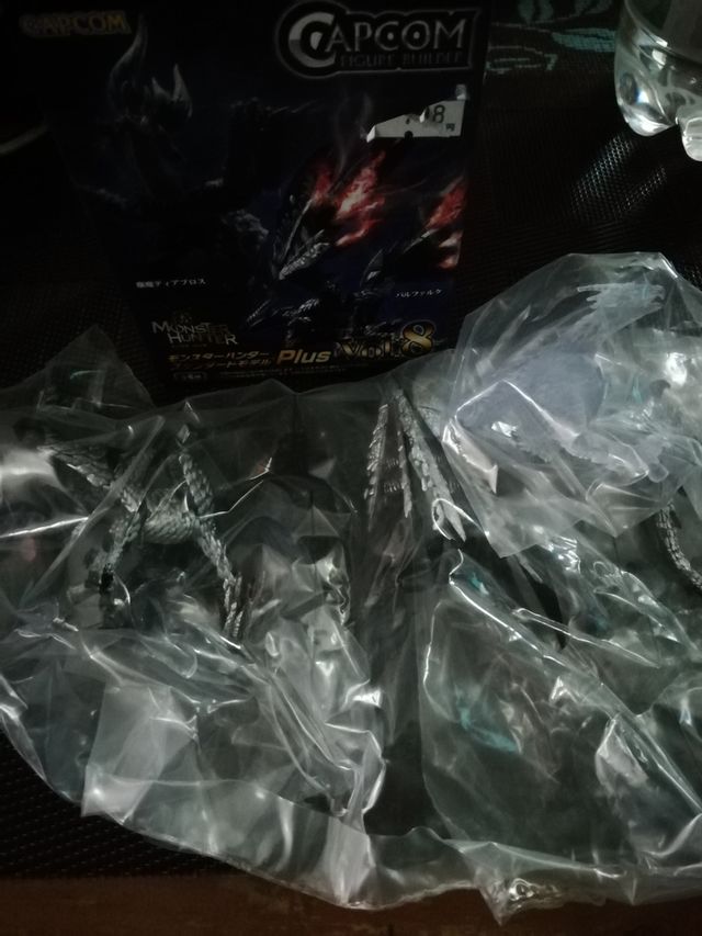 monster hunter figure builder