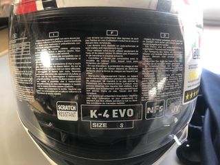 Casco AGV K-4 Evo ed. limitada firmado por pilotos