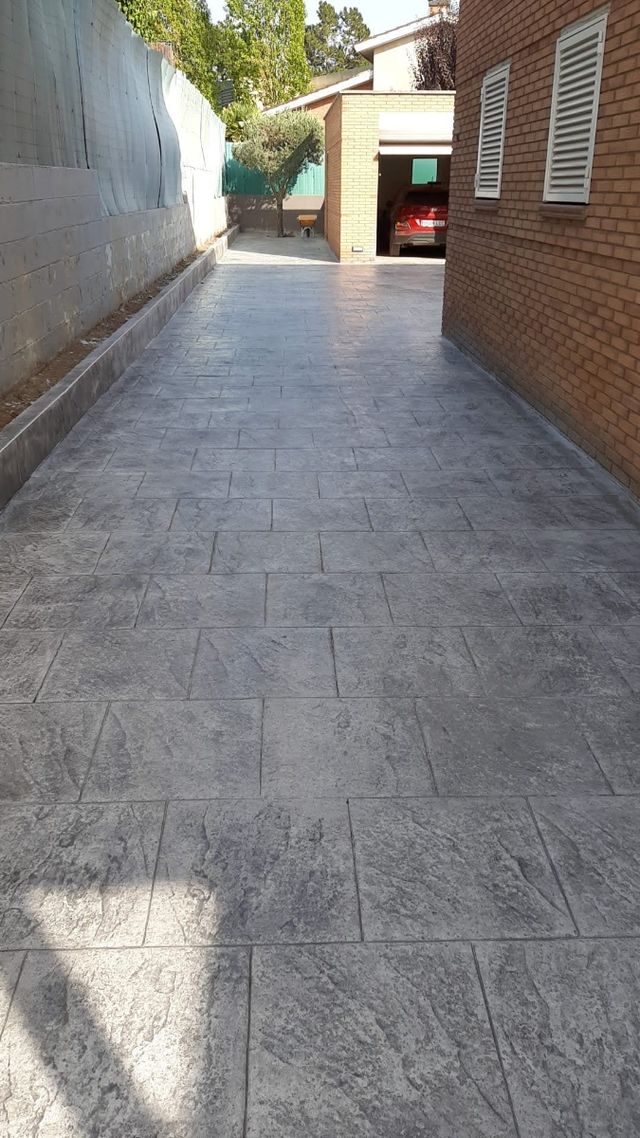 PAVIMENTO SUELO