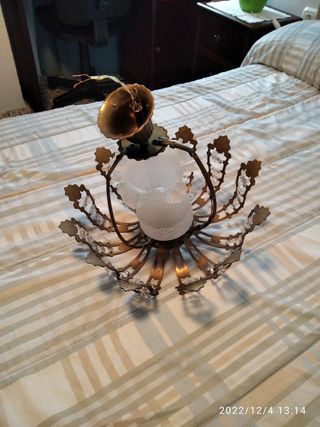 LÁMPARA DE TECHO DORMITORIO