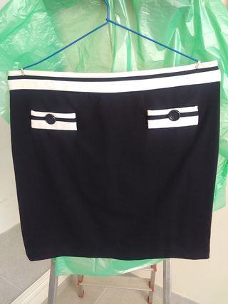 Traje azul chaqueta y falda