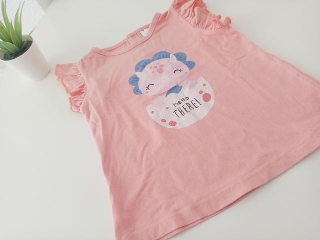 Camiseta 18meses sin mangas naranja dinosaurio