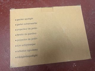 8 Focos Proyector Exterior, 28m SIN ESTRENAR