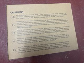 8 Focos Proyector Exterior, 28m SIN ESTRENAR