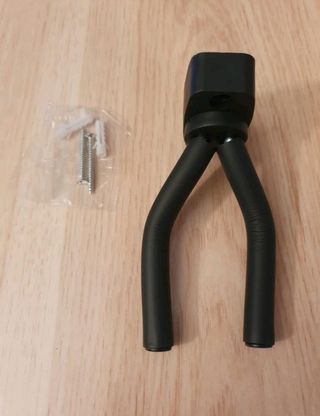 Soporte de pared, gancho para colgar la guitarra.