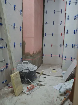 Reformas y arreglos de albañilería y pintura