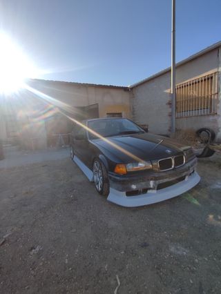 añadido jdm + taloneras bmw e36