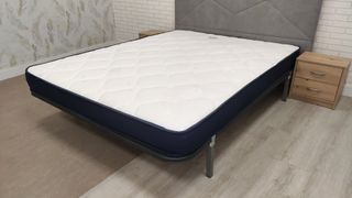 NUEVO SOMIER CON COLCHON DE 150X190 BAJO PRECIO