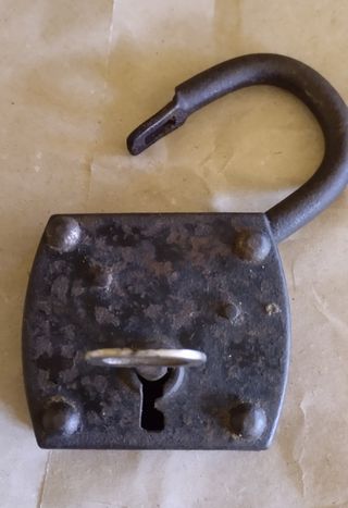 Candado antiguo