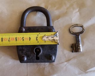 Candado antiguo