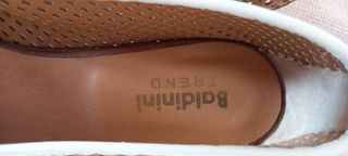 scarpe traforate marroni Baldinini 39
