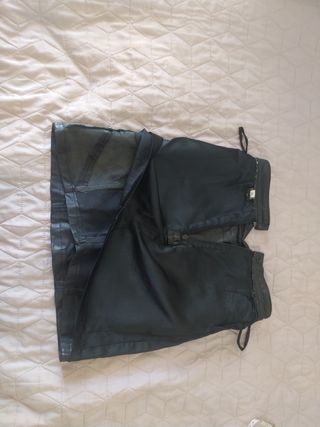 Falda de cuero natural talla 38